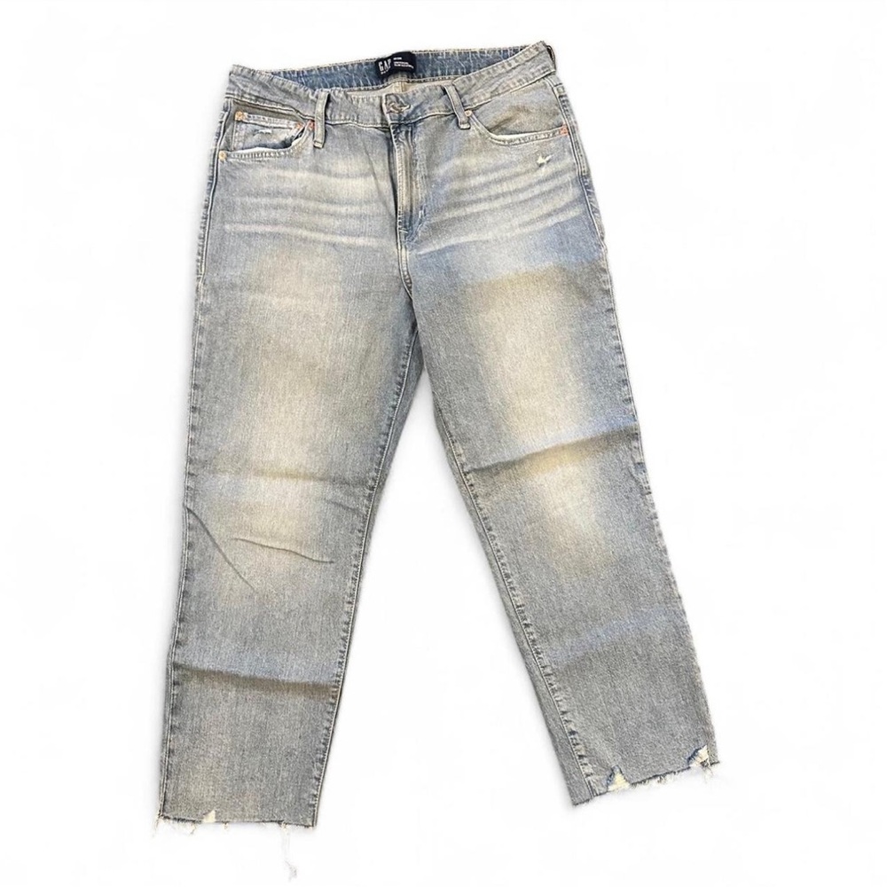 GAP Women's Straight Leg Light Wash Boyfriend Jeans Cropped 12/31R